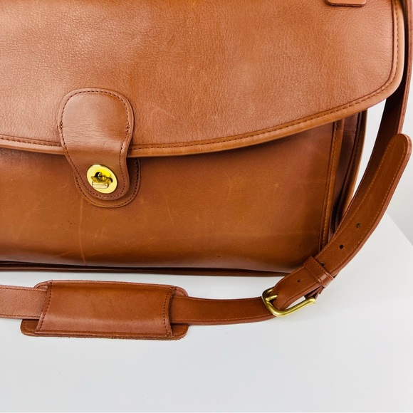 Coach British Tan 5266 Vintage Beekman Leather Brass Messenger Briefcase - Picture 3 of 13